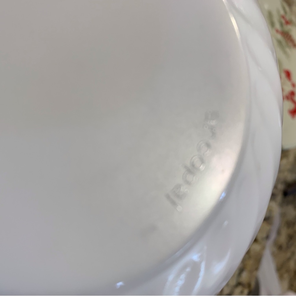 4 CLOE by Arcopal France Floral Milk Glass Pastel Scalloped Soup Cereal Bowls - Picture 5 of 5